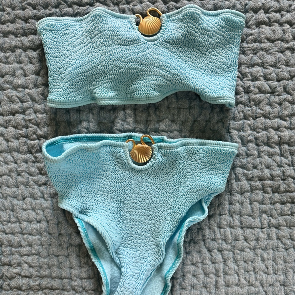 NWOT CLEONIE Noosa Kini and Island High Brief selling as a set! OS